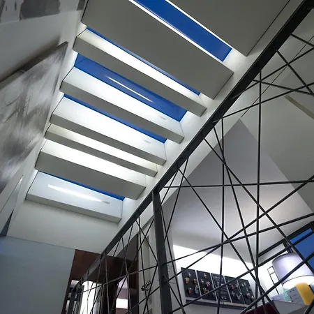 House Gallery 10 Villa *